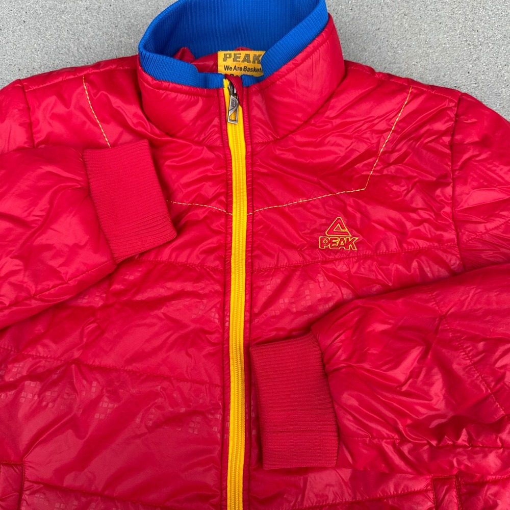 Peak FIBA We Are Basketball Puffer Jacket‎ Mens XS Red Full Zip Insulated Coat